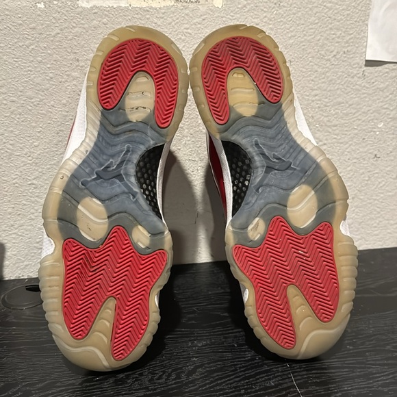 Air Jordan 11 Retro 'Win Like '96' Size 12 - Picture 5 of 6